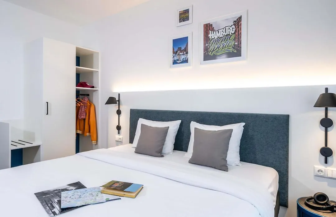 Ibis Styles Hamburg Alster City-1